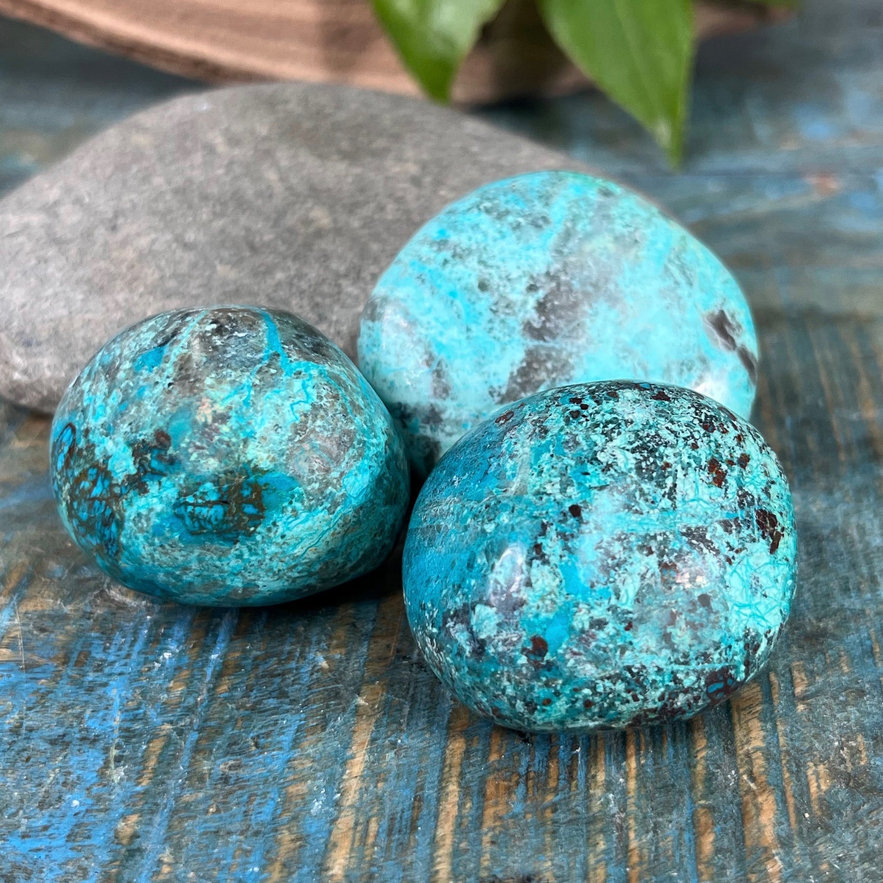 Chrysocolla stones