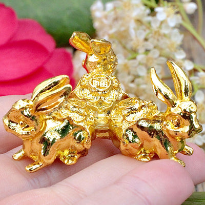 Golden Triple Bunny Sphere Stand