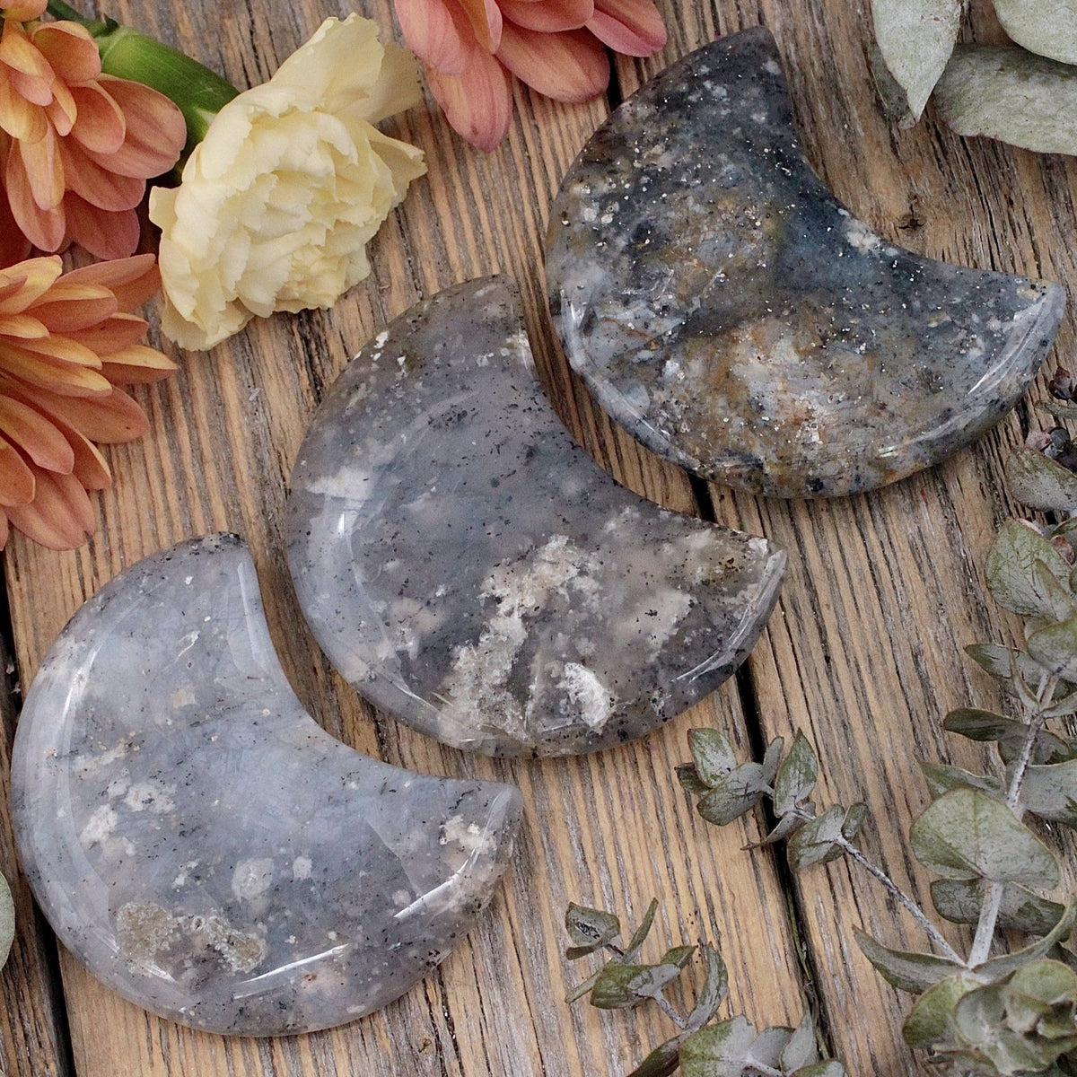 Agate Moon