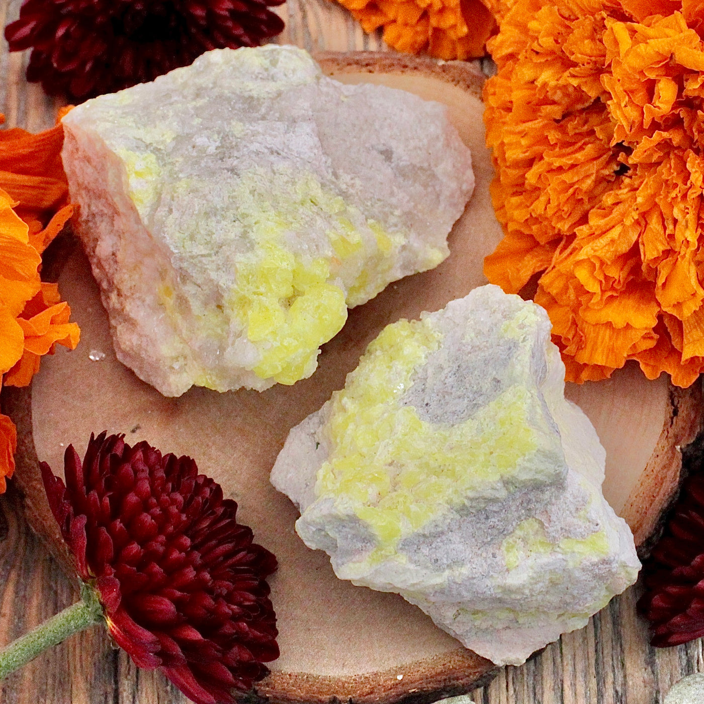 Sulfur in Matrix Specimen