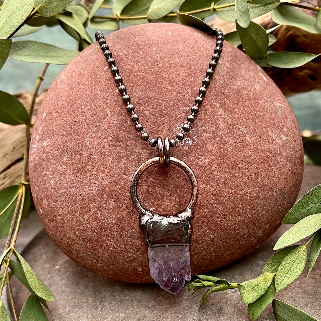 Small Amethyst Circle Necklace - Bronze