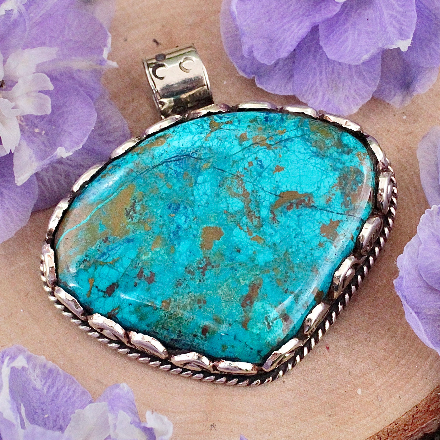 JN2836-Chrysocolla-Pendant-Tibetan-Silver-M