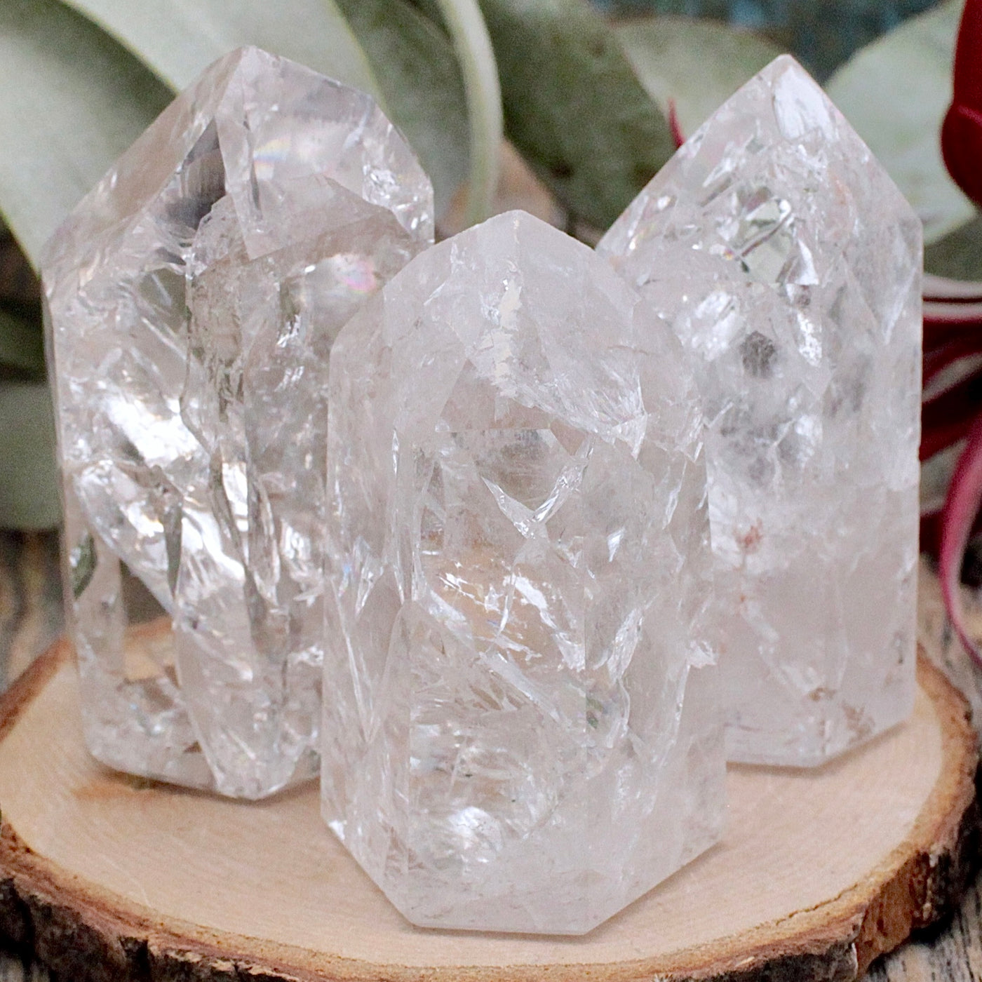 Crackle Quartz Tower