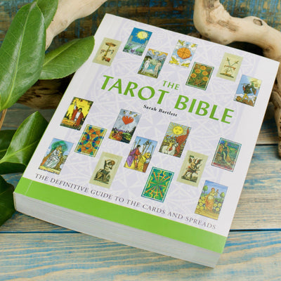 The Tarot Bible: The Definitive Guide to the Cards and Spreads