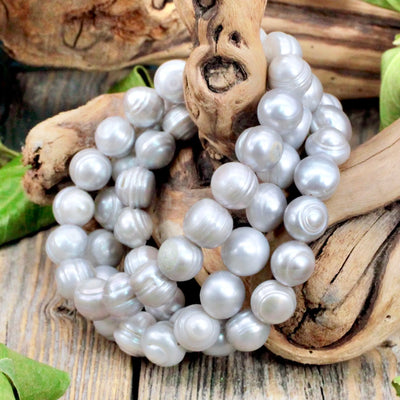 Dove Gray Pearl Bracelet