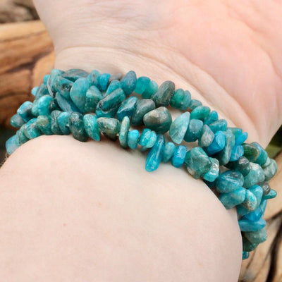 Opaque Apatite Chip Bracelet